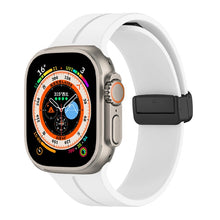Lade das Bild in den Galerie-Viewer, Silikon-Uhrarmbänder mit Magnet Verschluss für Deine iWatch, Watch8, Apple Watch
